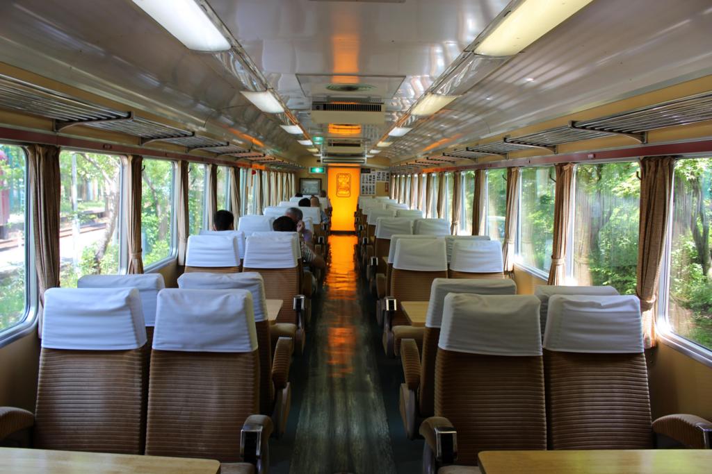 レストラン清流の車内？