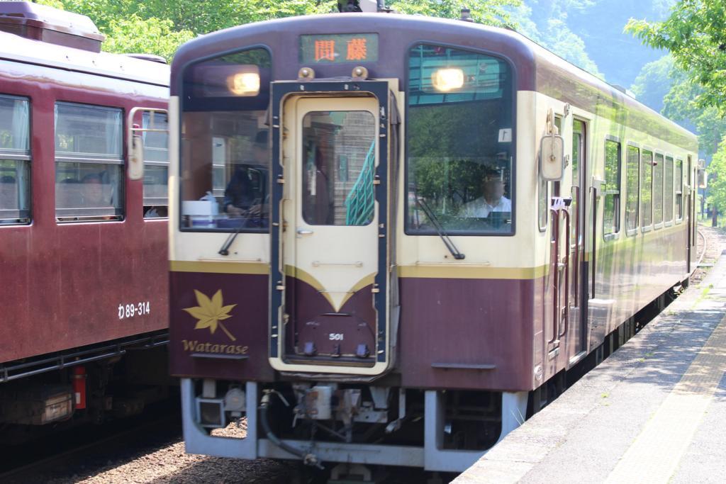 神戸駅に到着したWKT-500形
