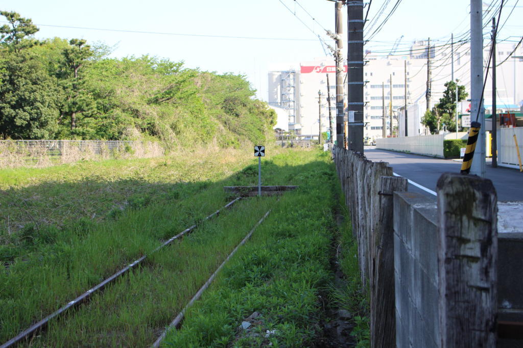 大川駅の先で線路は途切れています