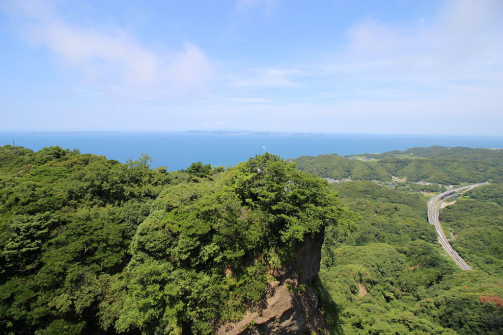 「地獄のぞき」からの絶景！ 恐怖感はないですが景色は良いです