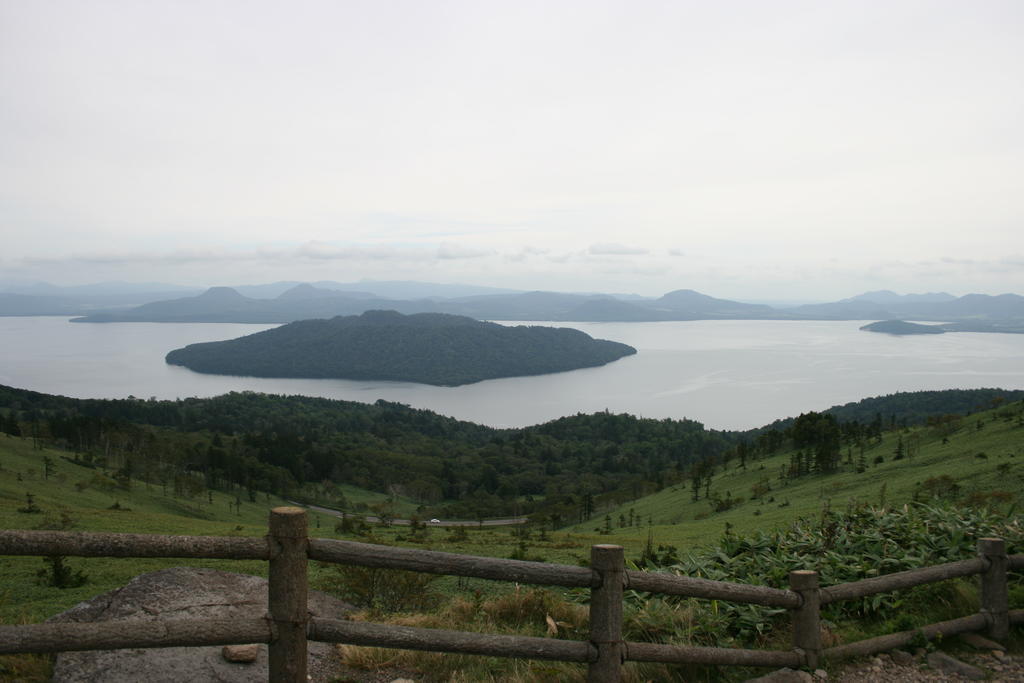 天気が良ければ美幌峠から屈斜路湖を一望できます（2008年9月撮影）