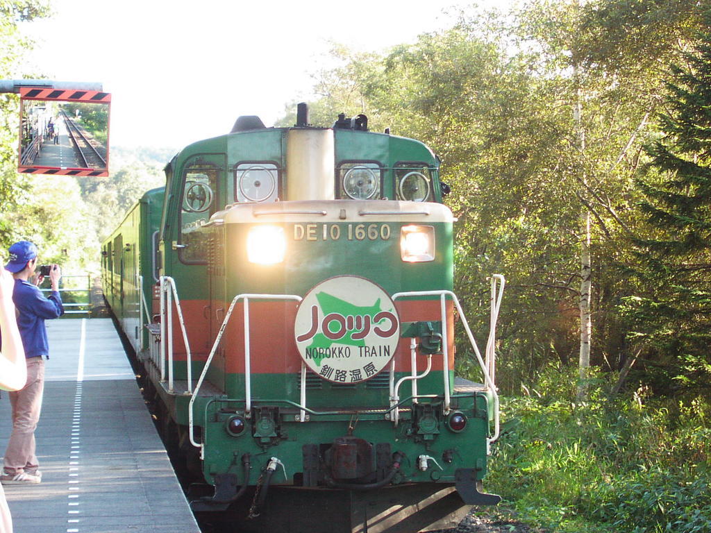 毎年夏季に運転される「くしろ湿原ノロッコ号」（2005年9月撮影）