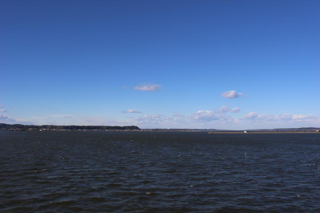 海のように広い霞ヶ浦（北浦）を渡る「北浦橋梁」からの眺め