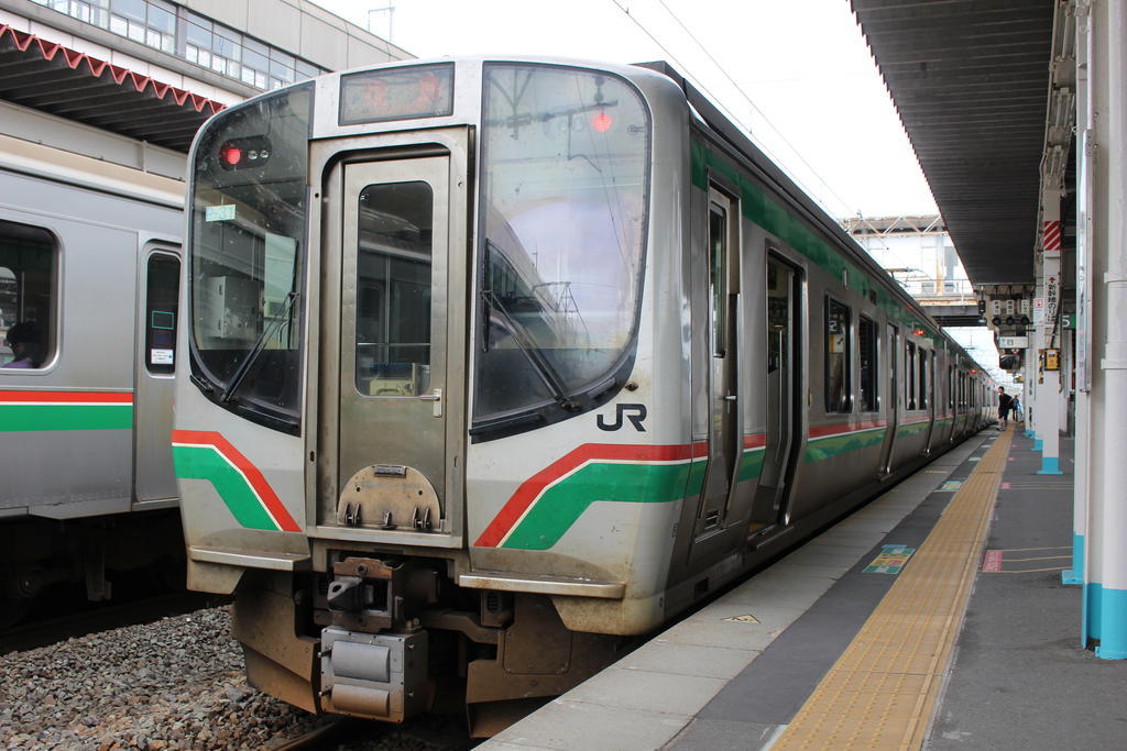 東北本線の乗り継ぎは大変ですが…