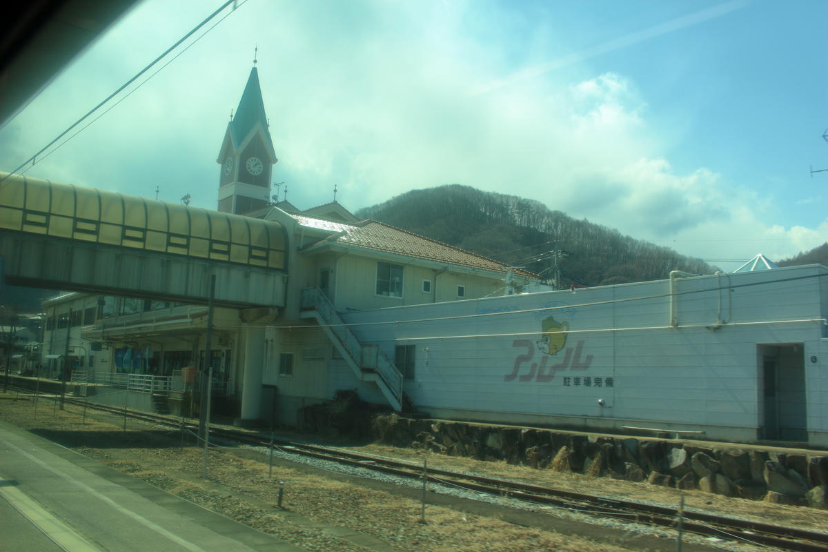 小海線の中心駅の一つ、小海駅