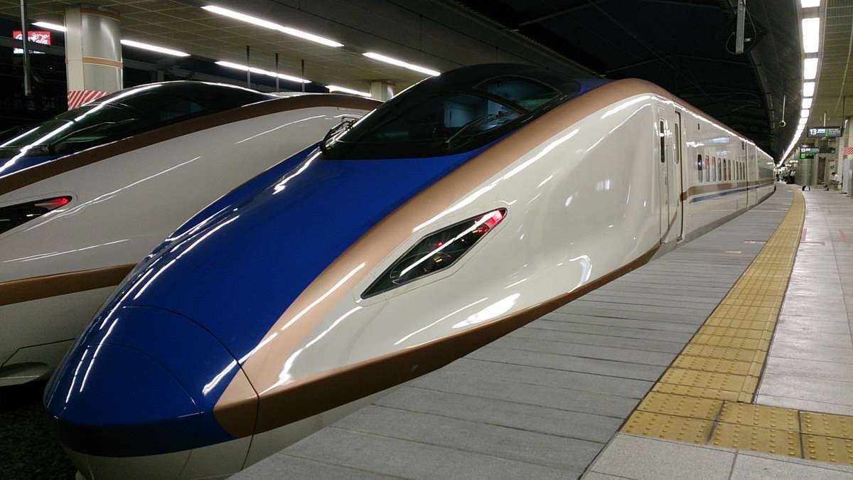 北陸新幹線は速いですがかなり割高です