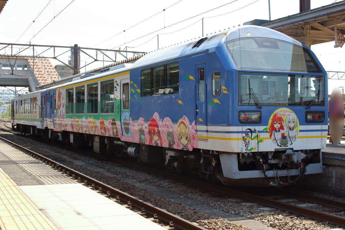 会津鉄道「お座トロ展望列車」