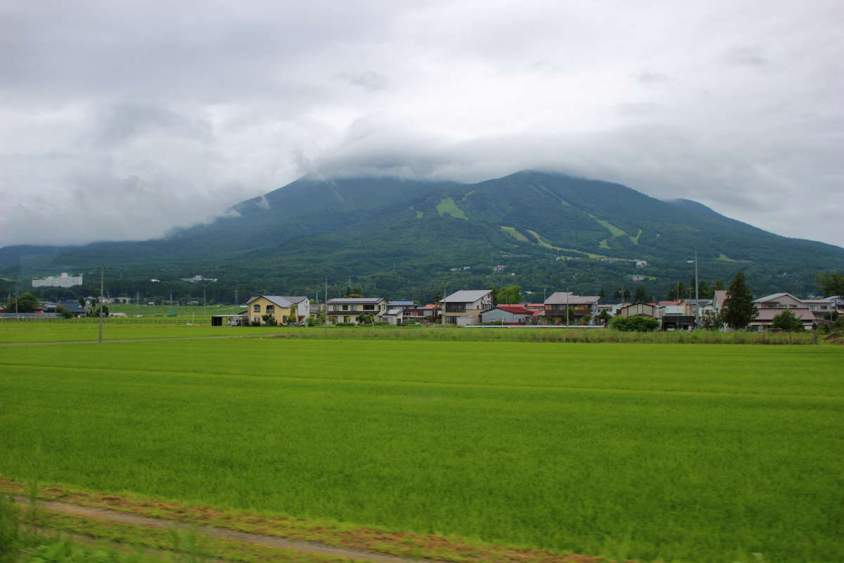 あいにくの空模様ですが、磐梯山が見えました