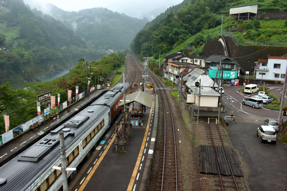 大歩危駅近くの大歩危橋からの眺めもかなり良いです！