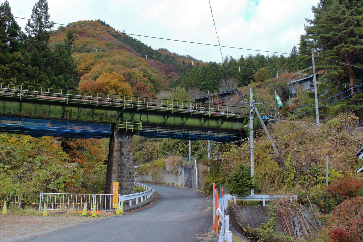 レンガ積みの味のある橋梁