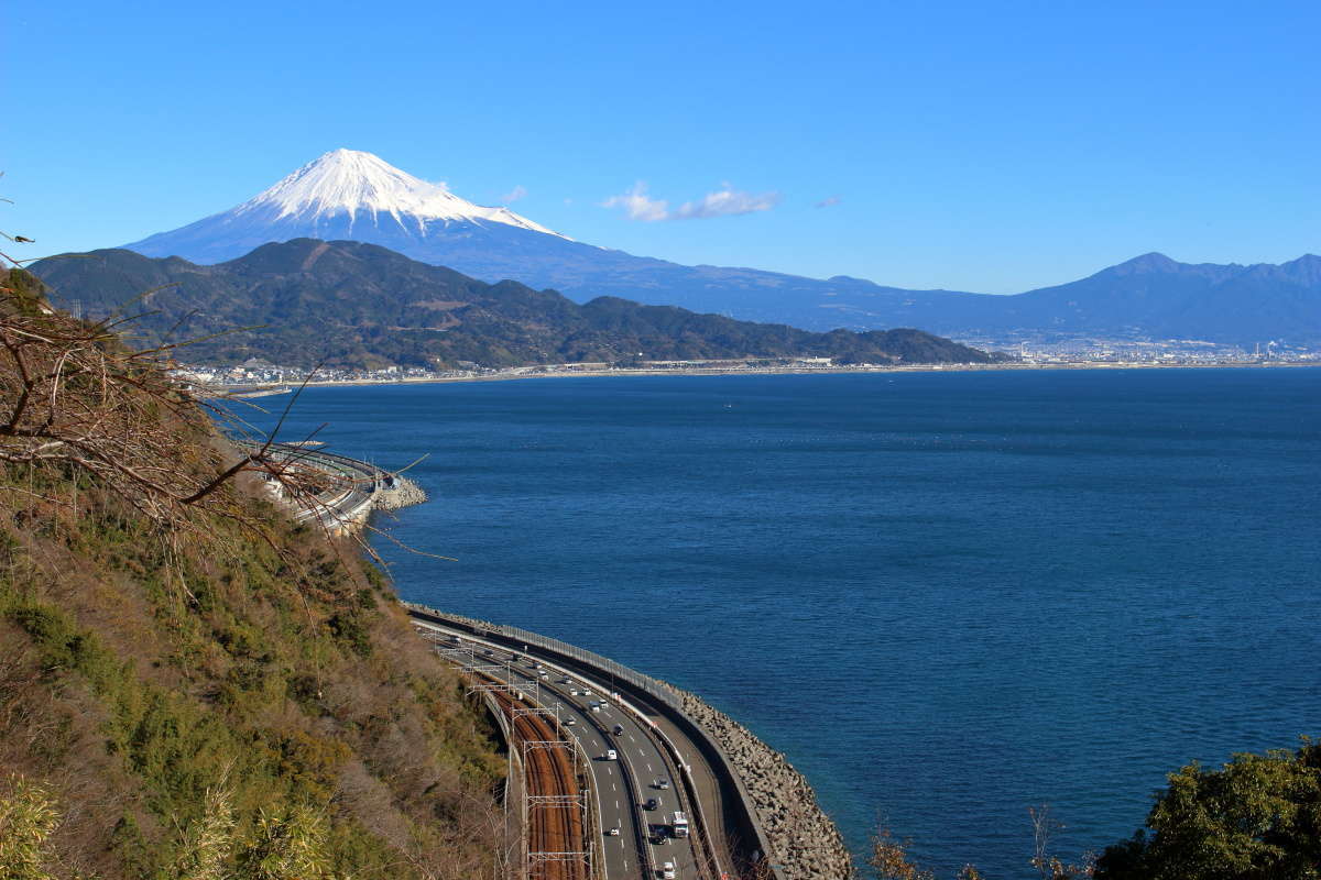 薩埵峠からの富士山の眺め