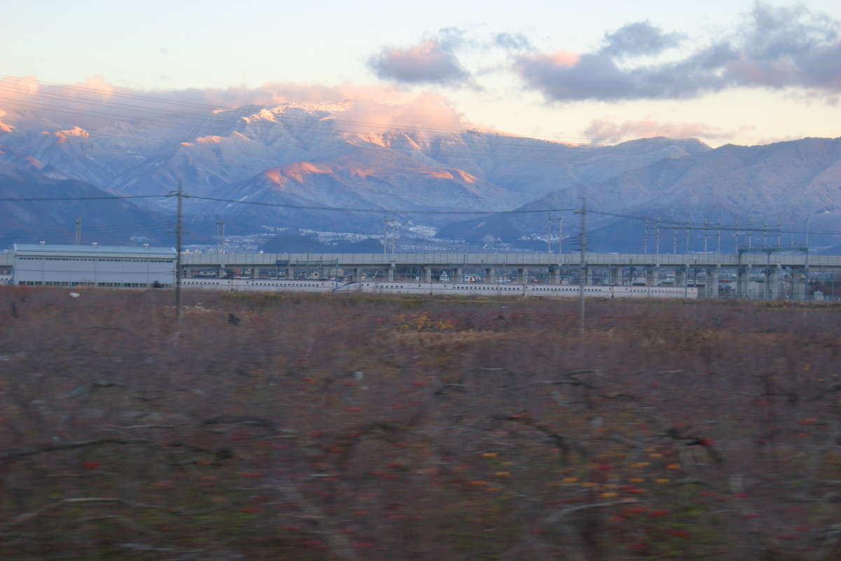 長野新幹線車両センターで廃車を待つE7系新幹線（泣）