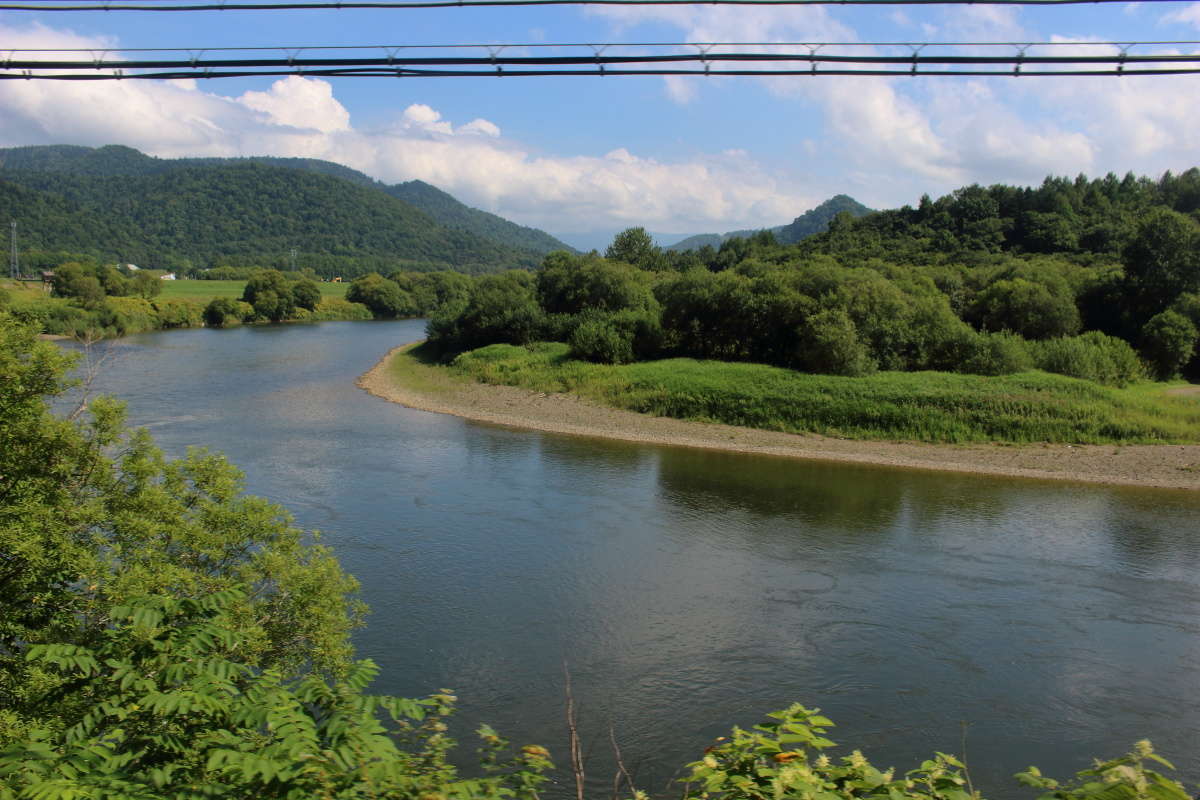 ゆったりとした流れが美しい天塩川