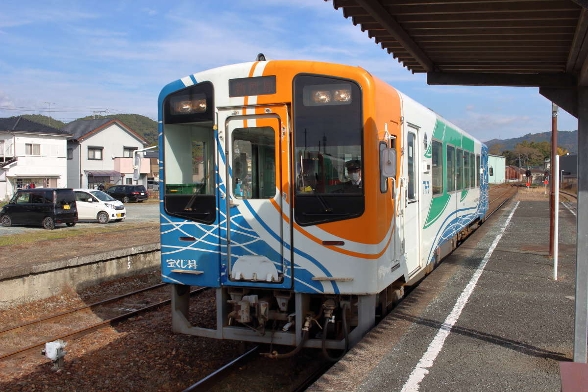 新所原行きの列車に乗車