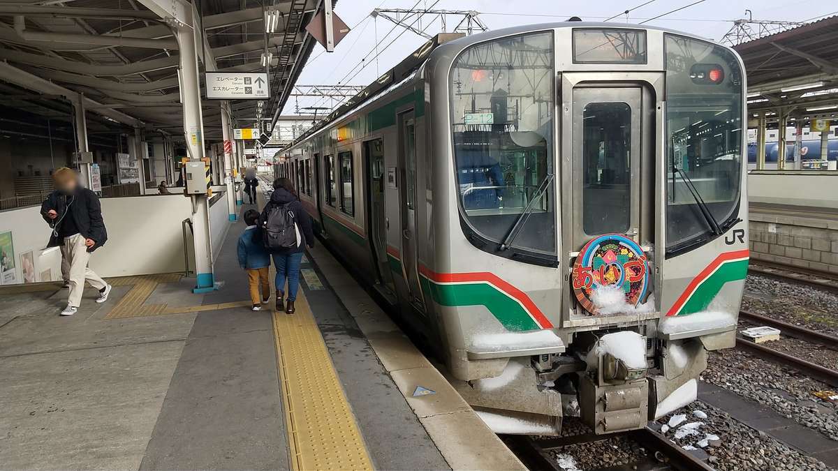 快速「あいづ２号」、郡山駅に到着！