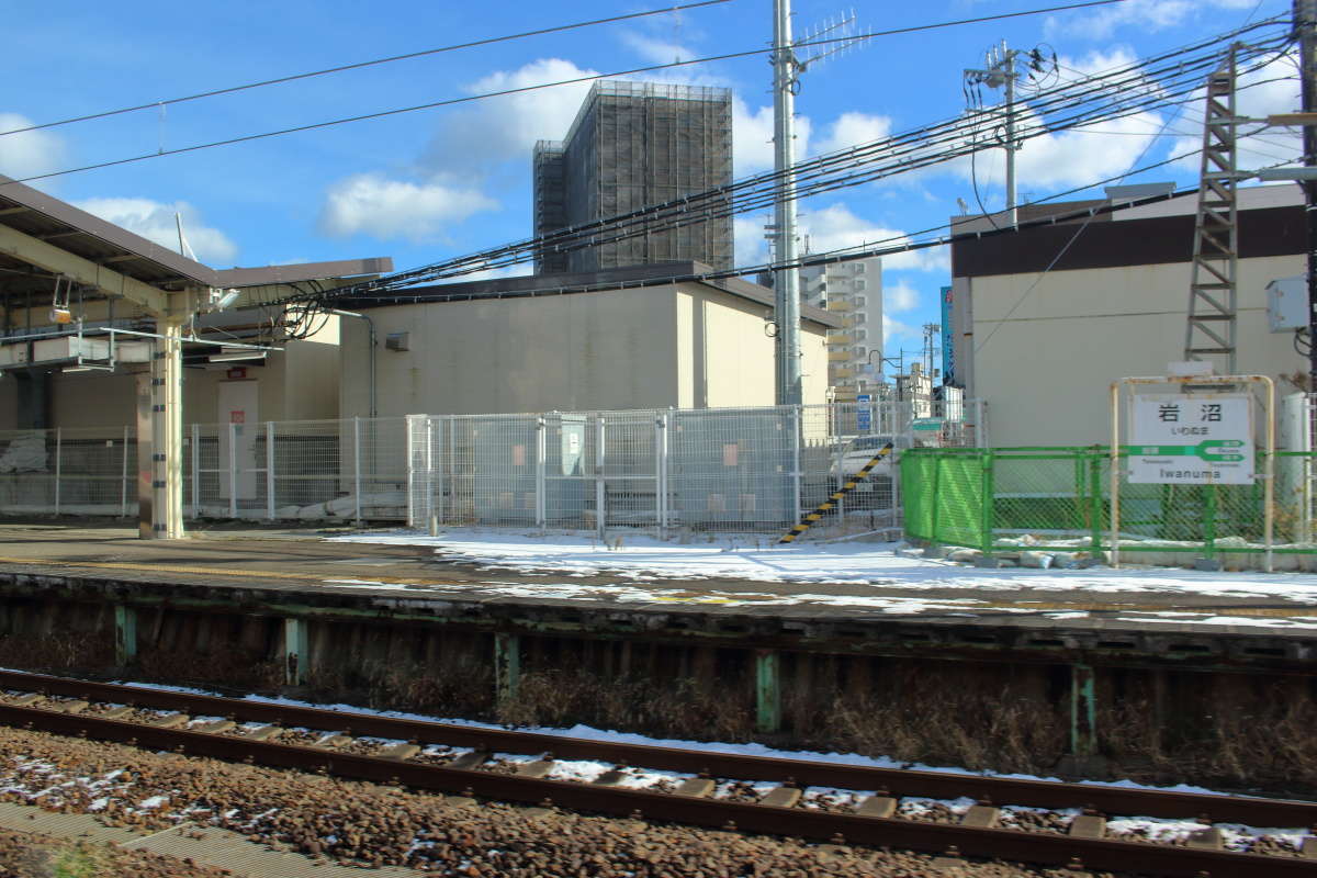 「ひたち3号」は東北本線との合流して岩沼駅を通過