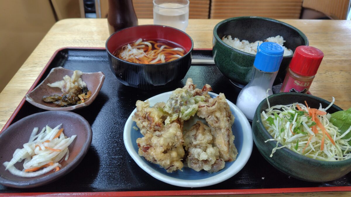 神戸駅「レストラン清流」の舞茸ごはん定食