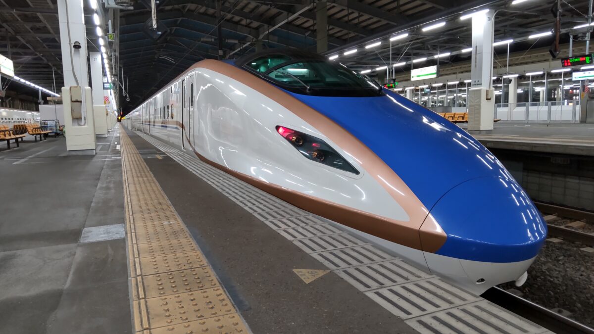 「どこかにビューーン!」では指定された新幹線を変更することはできない