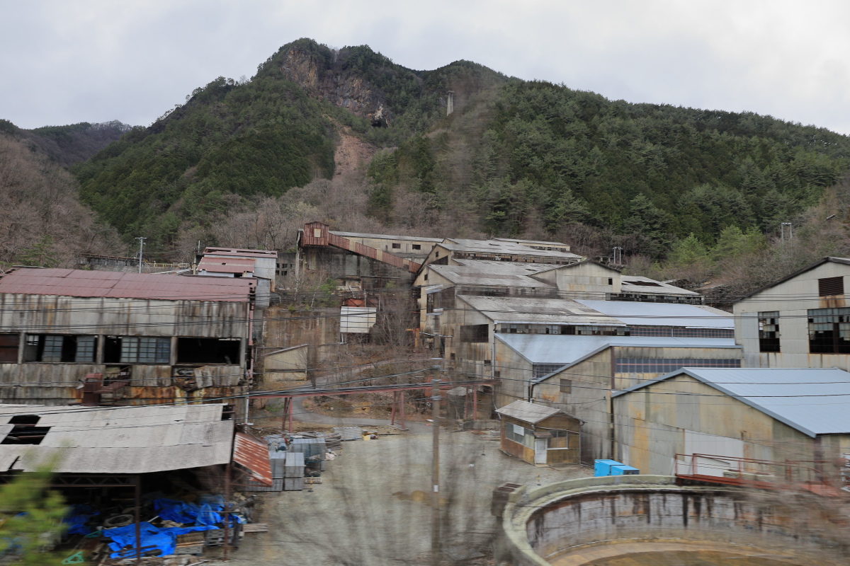 通洞駅近くの足尾銅山の遺構