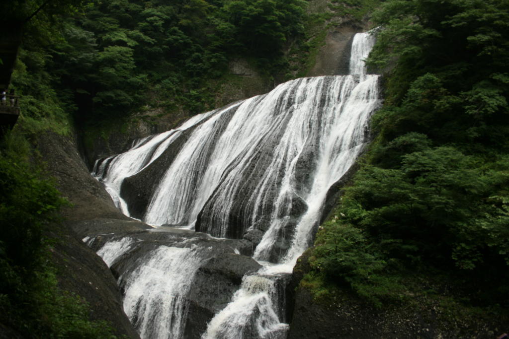 日本三名瀑の一つ「袋田の滝」