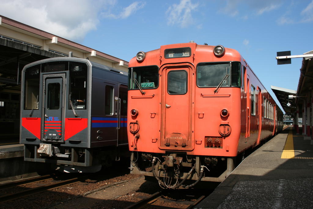 普通列車を乗り継ぐ山陰本線の旅