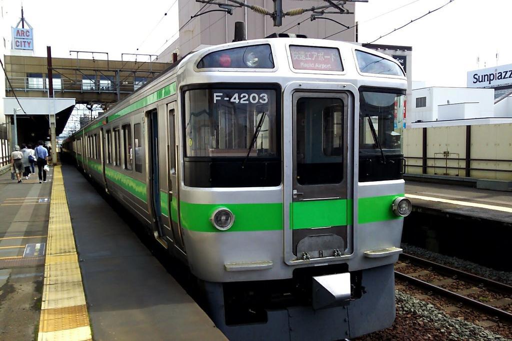 苫小牧～札幌は普通列車でも1時間ちょっと！