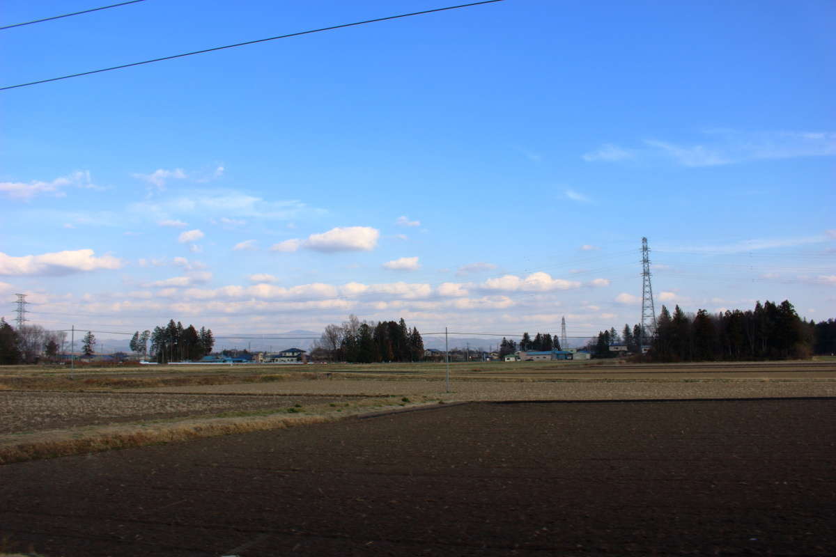 関東平野の北部を古い電車が疾走！