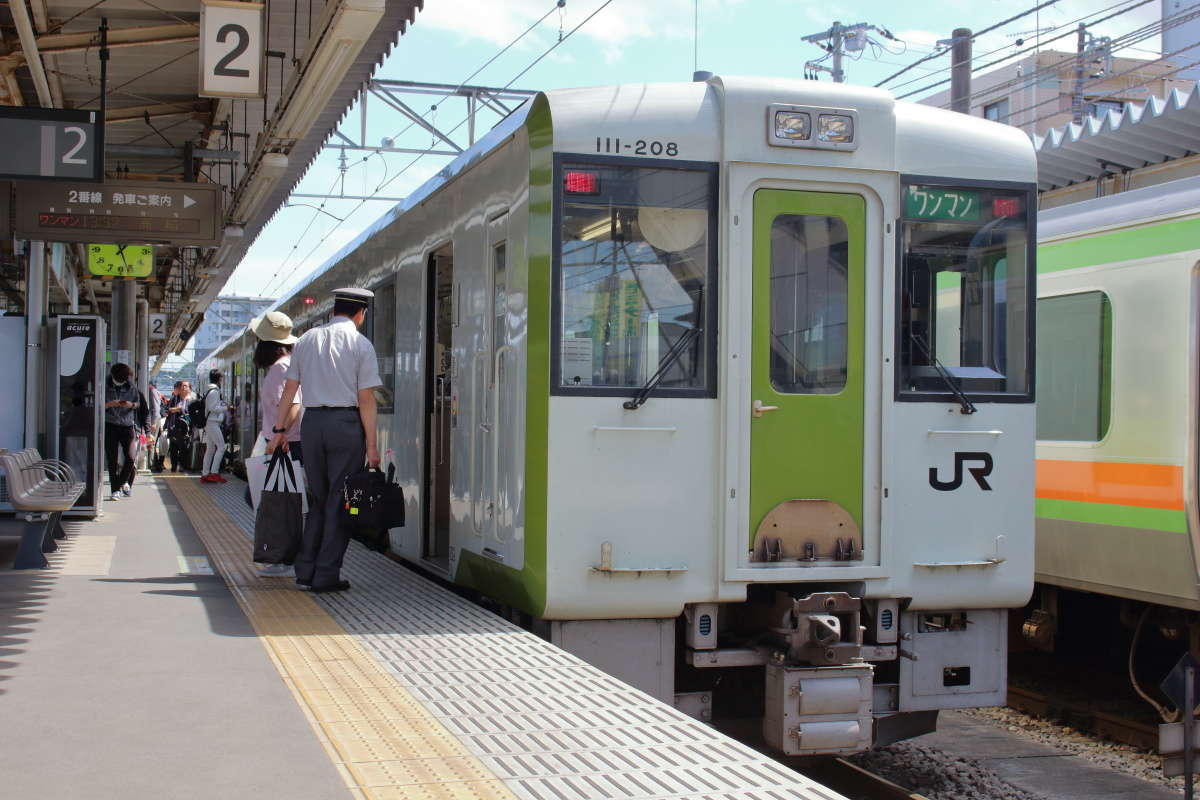 東京から最も近い非電化路線「八高線」（高麗川駅）